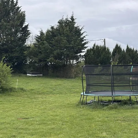 펜션 Campagnard Avec Wifi Et Animaux Acceptes - Fr-1-489-559 *